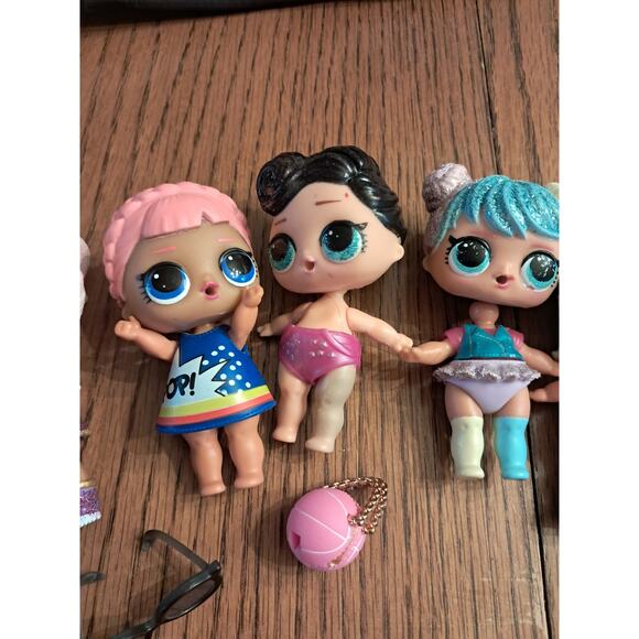 Bundle of Baby LOL Dolls - Picture 3 of 6